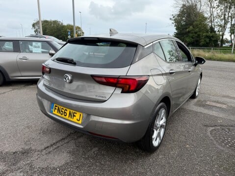 Vauxhall Astra SRI NAV 5