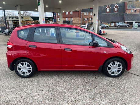 Honda Jazz I-VTEC S 8