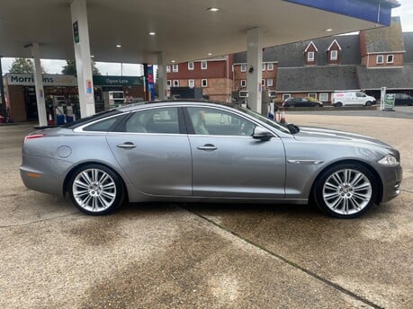 Jaguar XJ 3.0D V6 PORTFOLIO AUTOMATIC 9