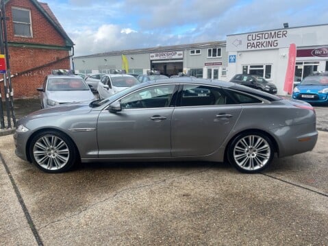 Jaguar XJ 3.0D V6 PORTFOLIO AUTOMATIC 11