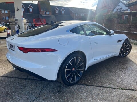 Jaguar F-Type COUPE 3.0 SUPERCHARGED V6 AUTOMATIC 2