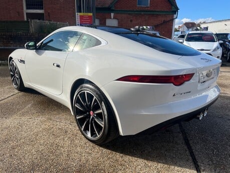 Jaguar F-Type COUPE 3.0 SUPERCHARGED V6 AUTOMATIC 10