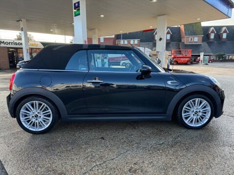 Mini Convertible 1.5 COOPER AUTOMATIC 6