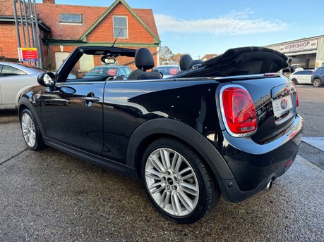 Mini Convertible 1.5 COOPER AUTOMATIC 10