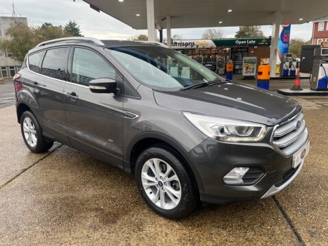 Ford Kuga 1.5 TITANIUM AUTOMATIC 4