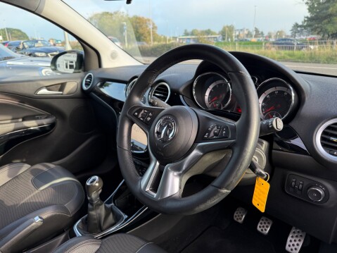 Vauxhall Adam ROCKS AIR 12