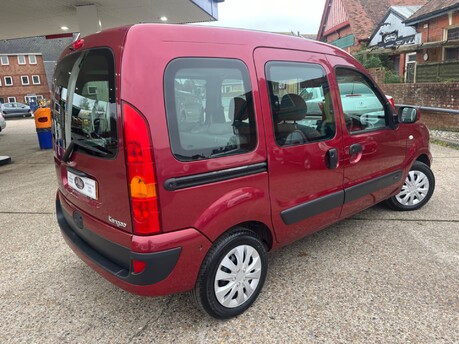 Renault Kangoo 1.6 EXPRESSION AUTOMATIC 2