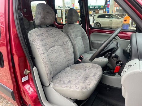 Renault Kangoo 1.6 EXPRESSION AUTOMATIC 3