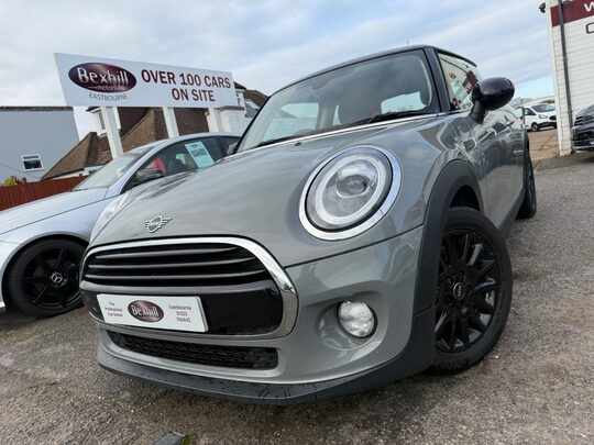 Mini Hatch COOPER 