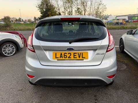 Ford Fiesta ZETEC 6