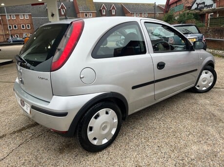 Vauxhall Corsa 1.0 LIFE 2