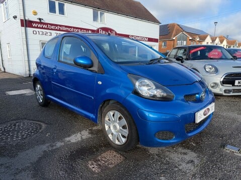 Toyota Aygo BLUE VVT-I 4