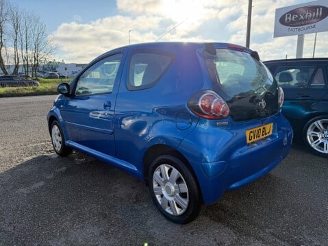 Toyota Aygo BLUE VVT-I 7