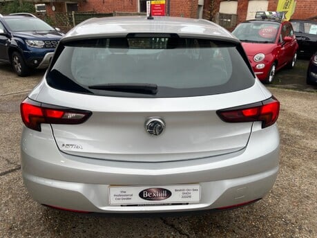 Vauxhall Astra 1.4 DESIGN 5