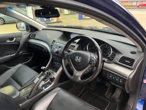 Honda Accord 2.2 I-DTEC EX 8