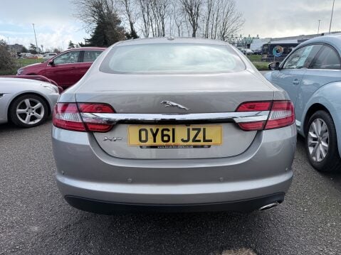 Jaguar XF D PREMIUM LUXURY 6