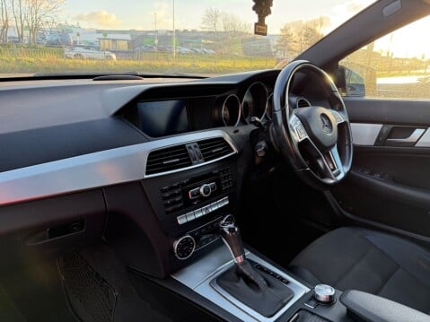 Mercedes-Benz C Class C220 CDI BLUEEFFICIENCY AMG SPORT ED125 9