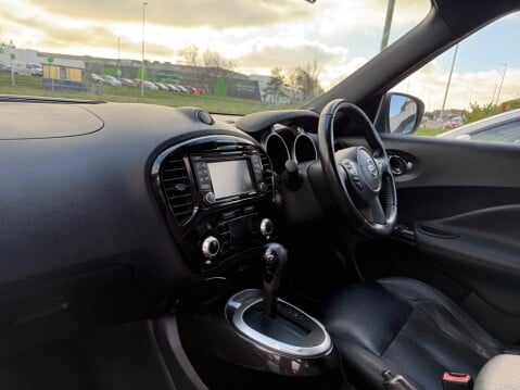 Nissan Juke TEKNA XTRONIC 8