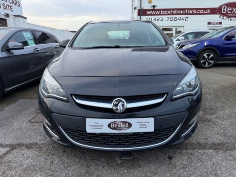 Vauxhall Astra SRI CDTI S/S 3