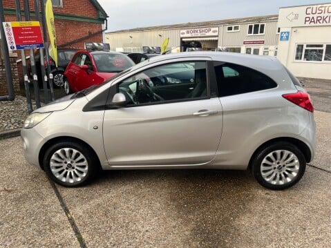 Ford Ka 1.2 ZETEC 10