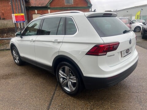 Volkswagen Tiguan 1.5 TSI EVO MATCH 10