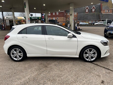 Mercedes-Benz A Class A 180 D SPORT PREMIUM PLUS AUTOMATIC 8