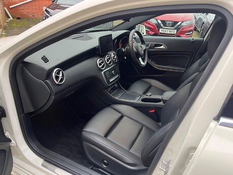 Mercedes-Benz A Class A 180 D SPORT PREMIUM PLUS AUTOMATIC 12