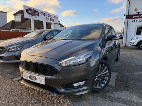 Ford Focus ST-LINE 2