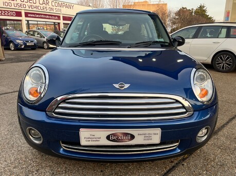 Mini Hatch 1.4 ONE 9