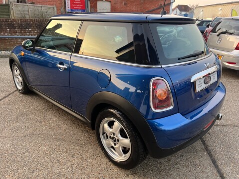 Mini Hatch 1.4 ONE 11