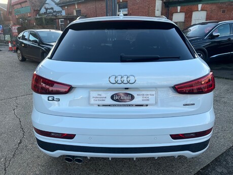 Audi Q3 2.0 TDI QUATTRO S LINE PLUS 5