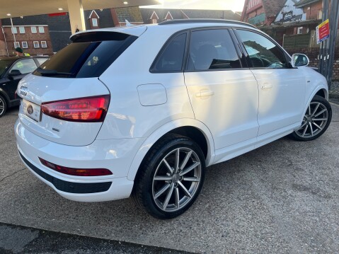 Audi Q3 2.0 TDI QUATTRO S LINE PLUS 2