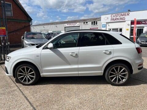 Audi Q3 2.0 TDI QUATTRO S LINE PLUS 9