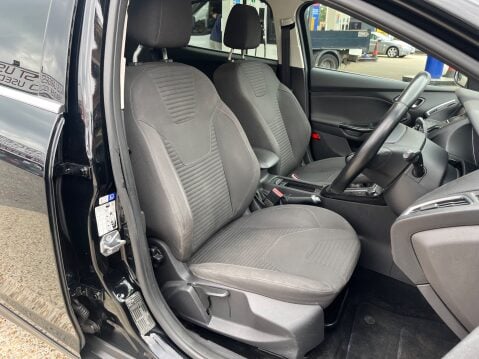 Ford Focus 1.5 TDCI TITANIUM 3