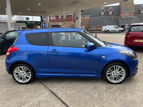 Suzuki Swift 1.6 SPORT 8