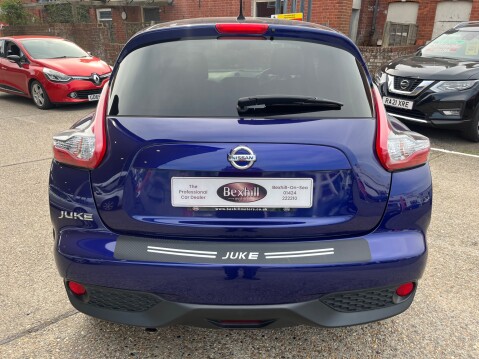Nissan Juke TEKNA XTRONIC 5