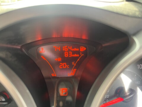 Nissan Juke TEKNA XTRONIC 27