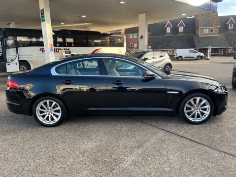 Jaguar XF 2.2D LUXURY AUTOMATIC 8