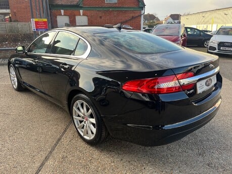 Jaguar XF 2.2D LUXURY AUTOMATIC 11