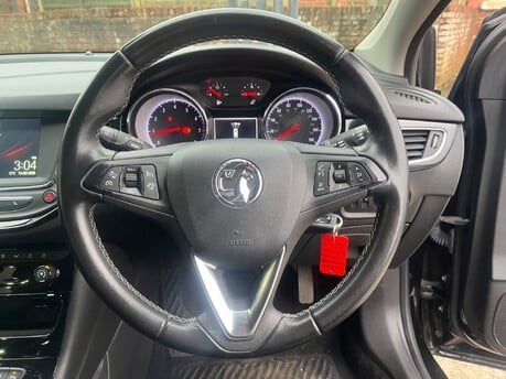 Vauxhall Astra 1.4T 150 SRI 12