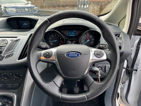 Ford C-Max ZETEC 11