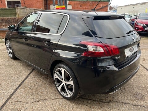 Peugeot 308 1.2 PURETECH GT LINE 130 8