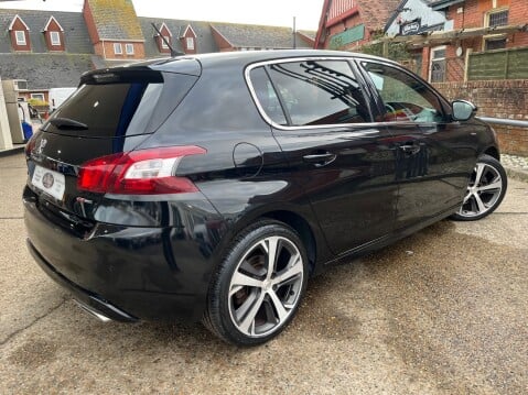 Peugeot 308 1.2 PURETECH GT LINE 130 2