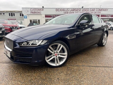 Jaguar XE 2.0D PORTFOLIO AUTOMATIC 1