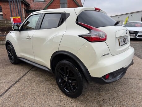 Nissan Juke ACENTA XTRONIC 5