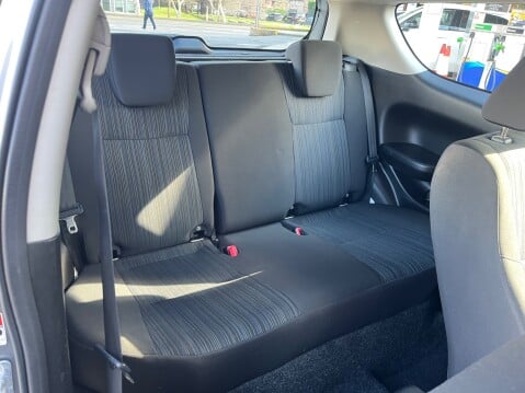 Suzuki Swift SZ3 7