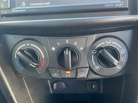 Suzuki Swift SZ3 18