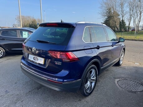 Volkswagen Tiguan SEL TDI BMT 4MOTION DSG 5