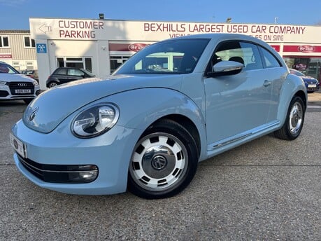 Volkswagen Beetle 1.6 TDI DESIGN BLUEMOTION TECHNOLOGY 1