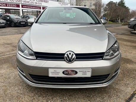 Volkswagen Golf 1.6 TDI BLUEMOTION AUTOMATIC 10